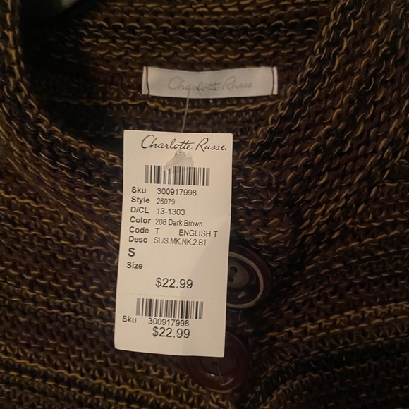 Charlotte Russe sleeveless sweater top - Picture 2 of 3